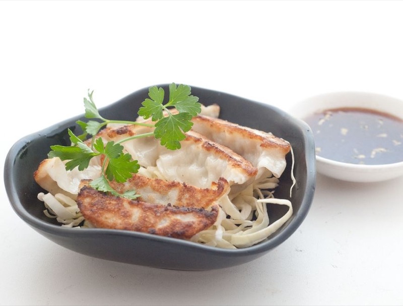 Gyoza (Pork & Chicken)